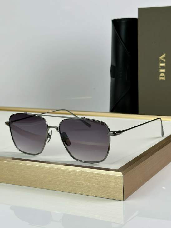 Picture of Dita Sunglasses _SKUfw72111582fw